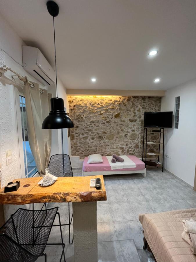 Papyrus City Centre Apartments Ираклио Екстериор снимка