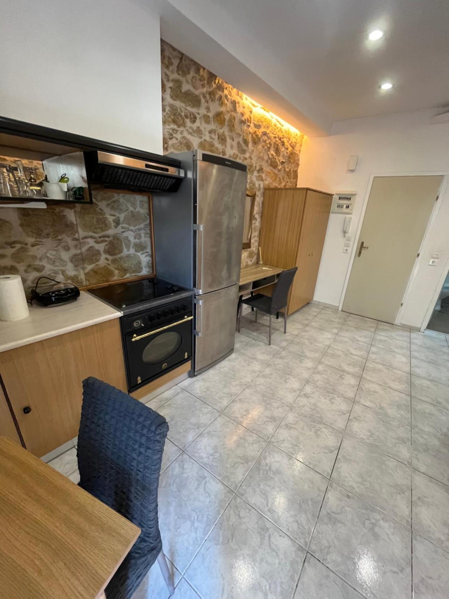Papyrus City Centre Apartments Ираклио Екстериор снимка